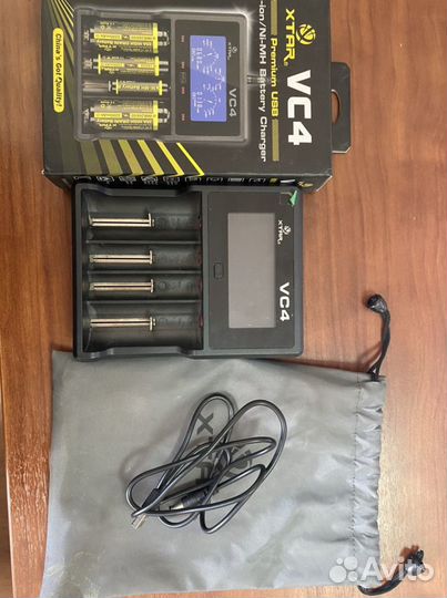 Зарядное устройство xtar vc4