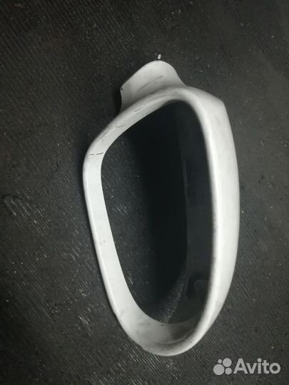 Корпус зеркала правого фольксваген пассат б6