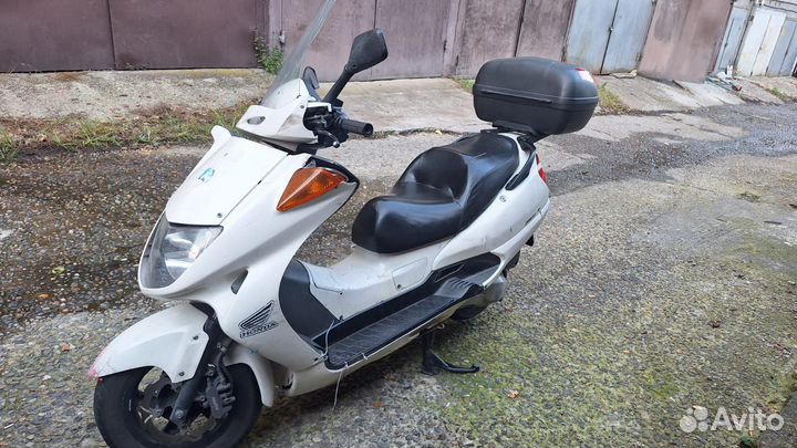 Honda Foresight 250 SE