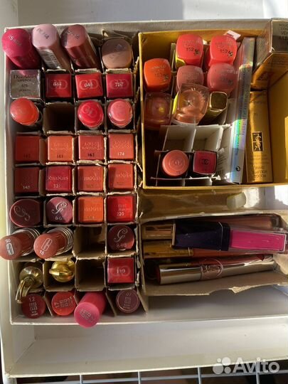 Губная прмада Блески Диор и Живанши Лоран лаудер