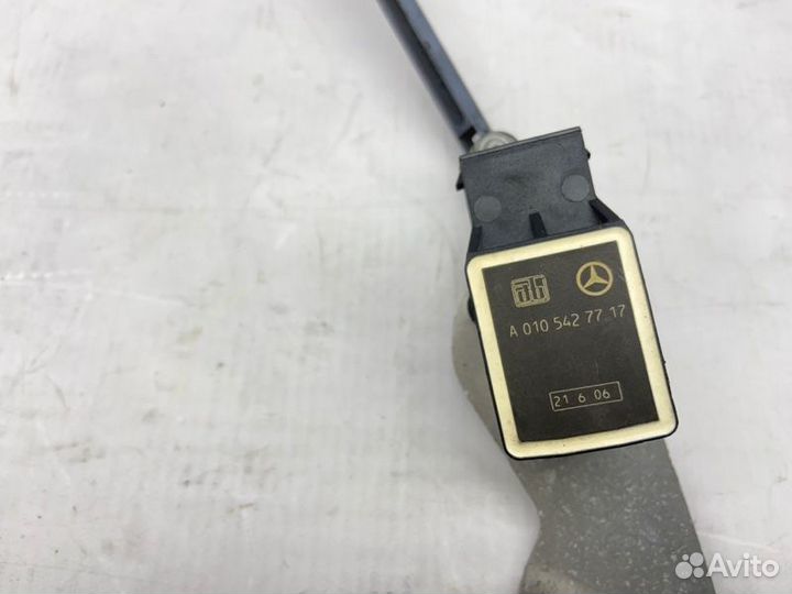 Датчик дорожного просвета Mercedes E W211