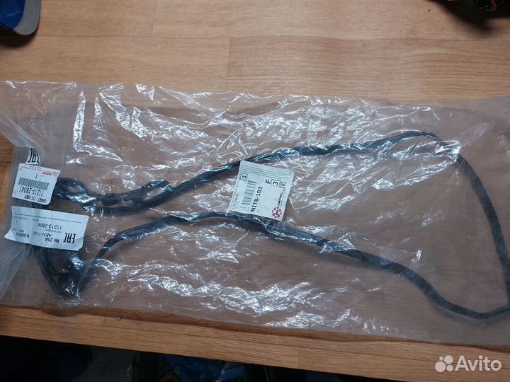 Прокладка клапанной крышки Toyota 11213-28041