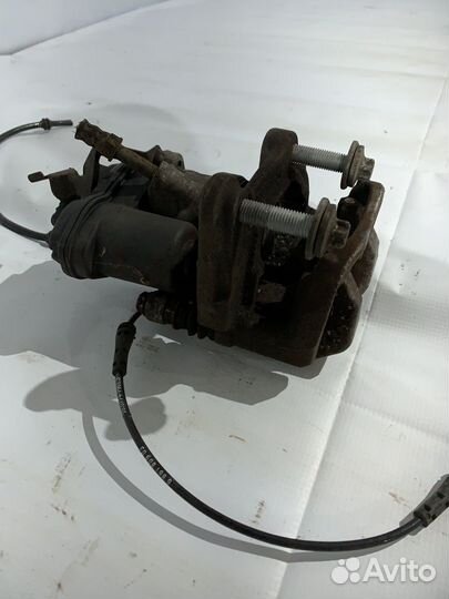 Суппорт тормозной задний правый bmw g30