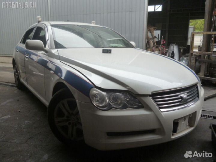 Крепление подушки кпп 57255-30130 на Toyota Mark X