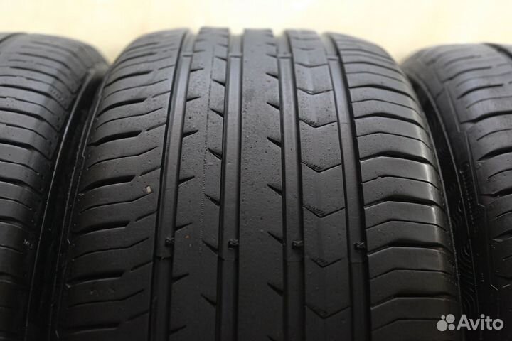 Continental ContiPremiumContact 5 215/55 R17 94W