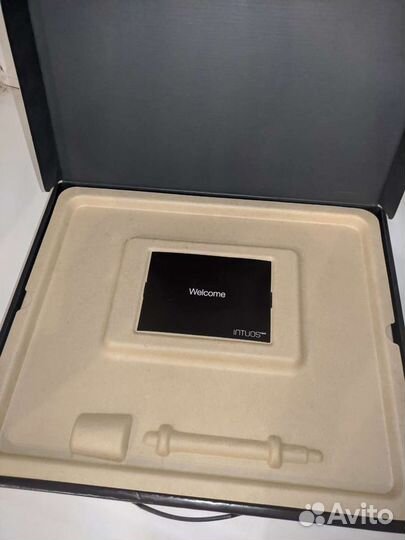 Графический планшет Wacom Intuos Pro M PTH-651