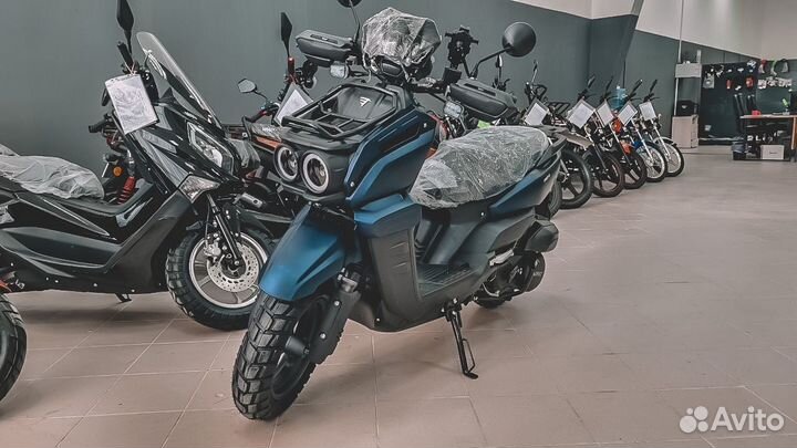 Скутер VMC SMART III