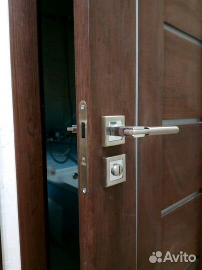 Установка межкомнотных дверей