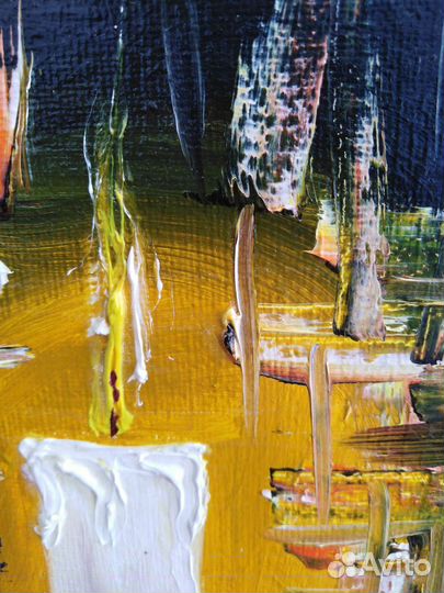 Свеча горит