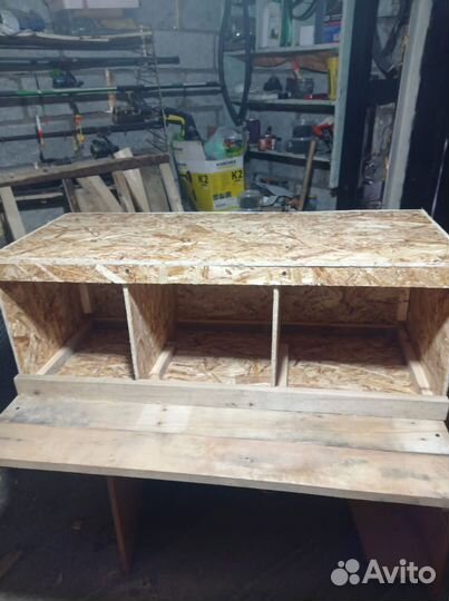 Клетки и гнезда для кур