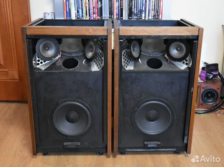 Акустика напольная Bose 601