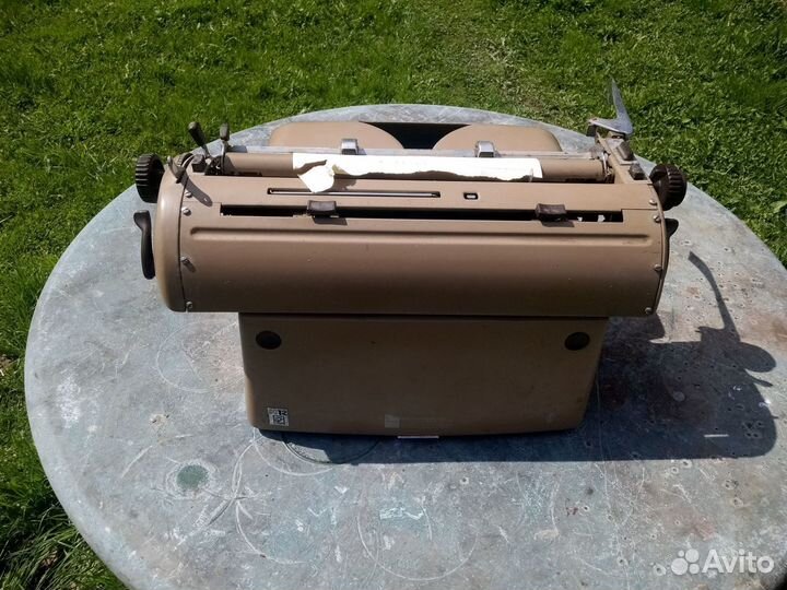 Печатающая машинка