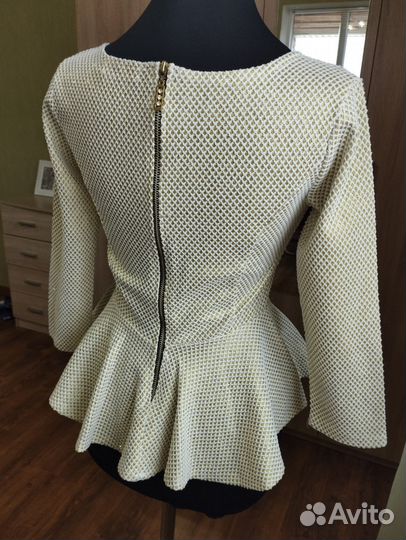 Кофточка женская 42