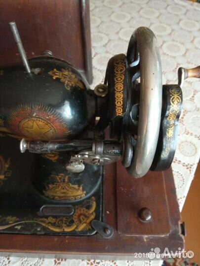 Швейная машина