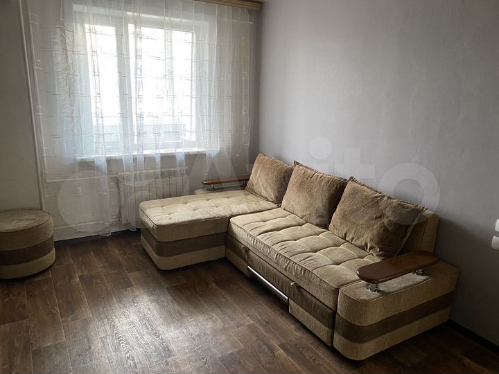 2-к. квартира, 55 м², 10/16 эт.