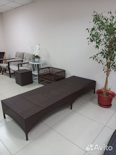 Шезлонг для дачи