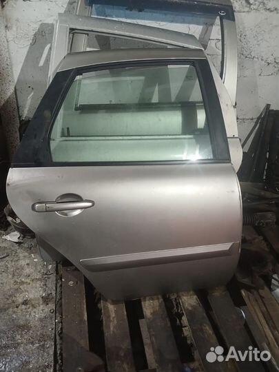 Дверь задняя правая granta FL лифбек