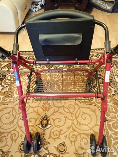 Ходунки для взрослых на колесах