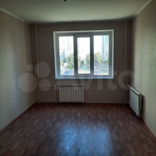 2-к. квартира, 55 м², 1/17 эт.