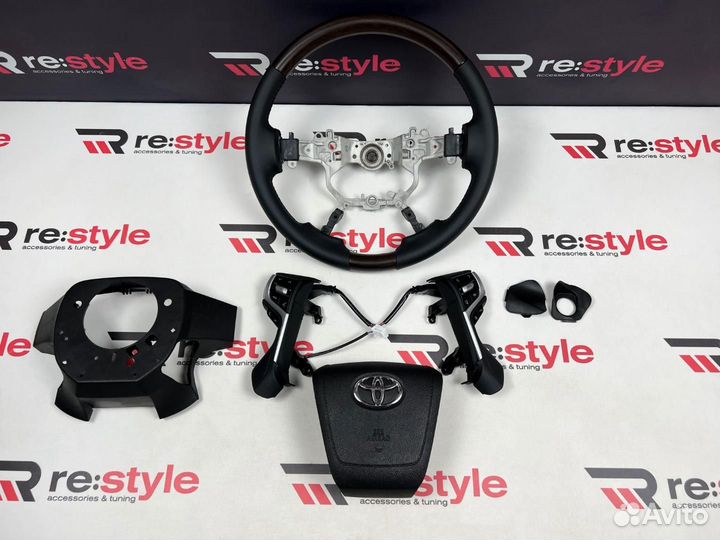 Руль Toyota Land Cruiser 200 в Стиле 16г S2113