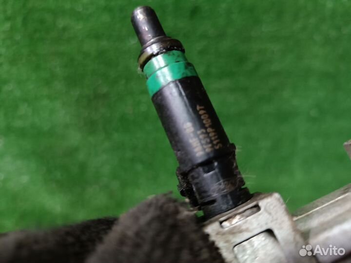 Форсунка инжекторная электрическая Ford Focus II