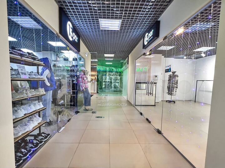 Помещение 31 м2 на первой линии пора