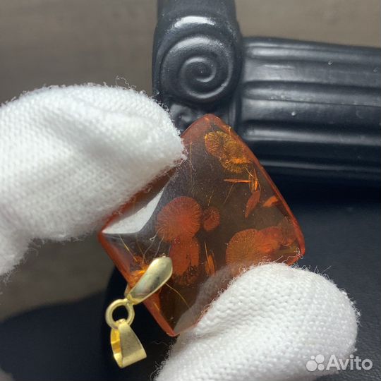 Винтажный Кулон Ретро