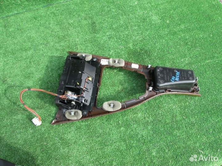 Рамка селектора Bmw 3-Series E90 N52B25A 2005/8