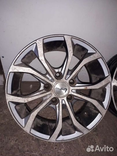 Литьё Lorenso r15