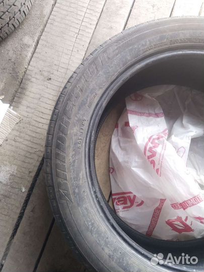 Bridgestone Dueler H/L 235/55 R20