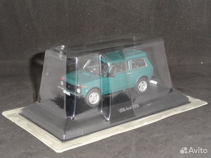 Автолегенды Новая Эпоха №38 - Лада-212180 Фора