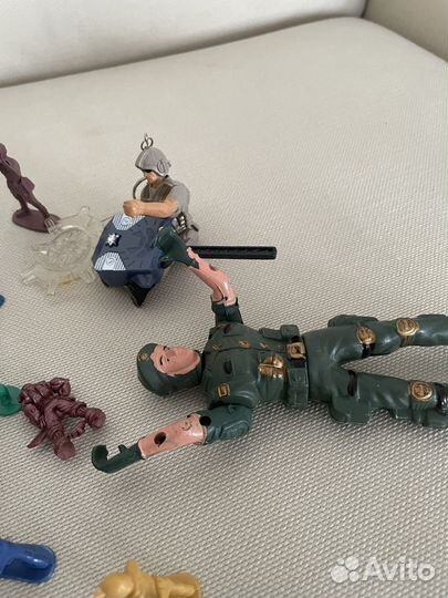 Игра, Солдаты и пираты