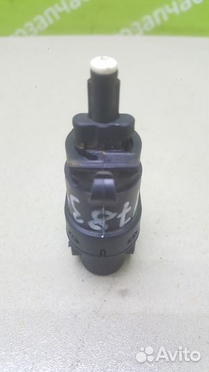 Датчик включения стоп сигнала Ford Focus 2 1.8