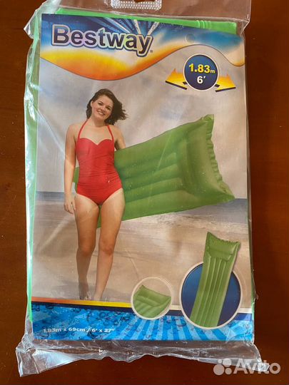 Все для плавания:жилет, круги, матрас, нарукавники