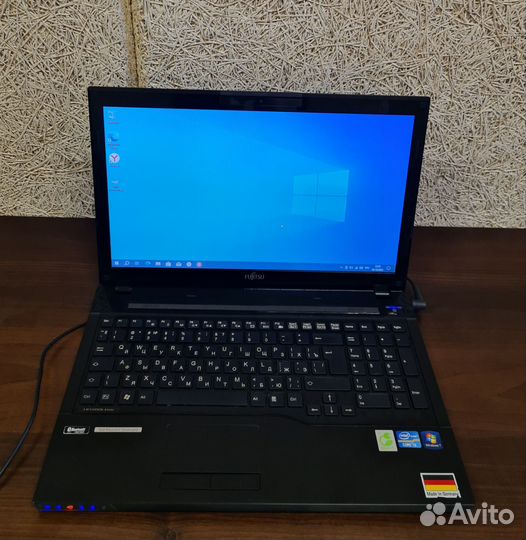 Мощный Ноутбук Fujitsu Производство Германия