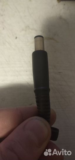 Блок питания для ноутбука