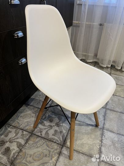 Стул eames