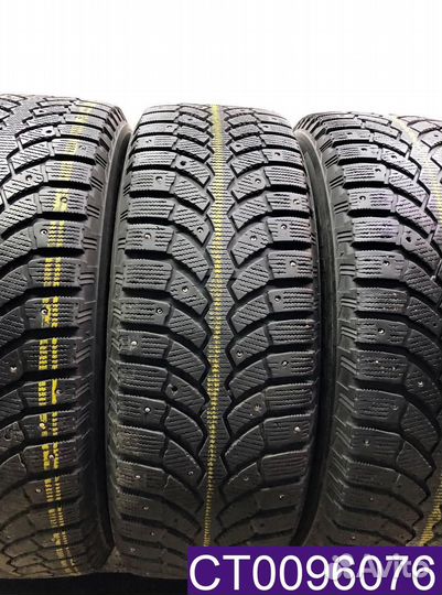 Bridgestone Blizzak Spike-01 215/65 R16 96T