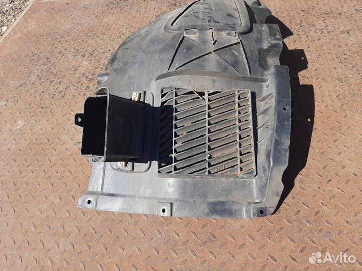 Подкрылок передний левый Bmw 5-Series F07 2.0D