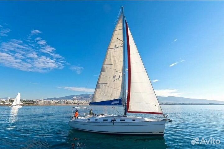 Морские прогулки яхта