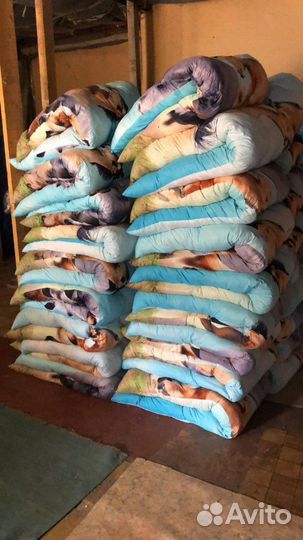 Подушка, одеяло, матрас, постельное белье - эконом