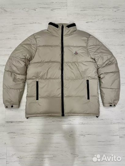 Пуховик moncler