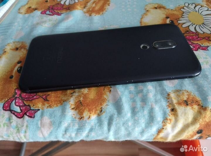Meizu 16, 6/64 ГБ