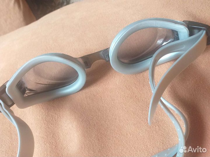 Очки для плаванья с диоптриями -4. б/у