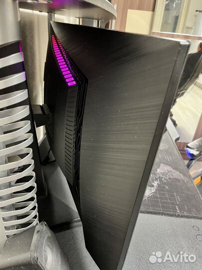 Монитор MSI 165 гц 27