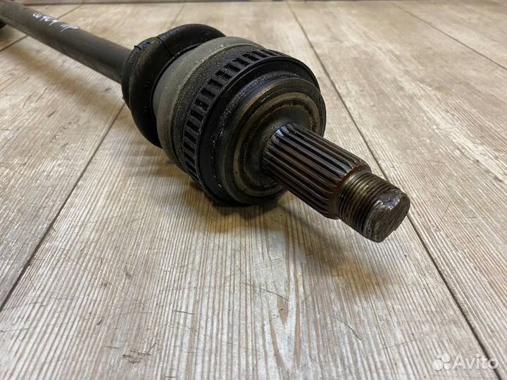 Привод задний правый BMW 1-er, 3-er