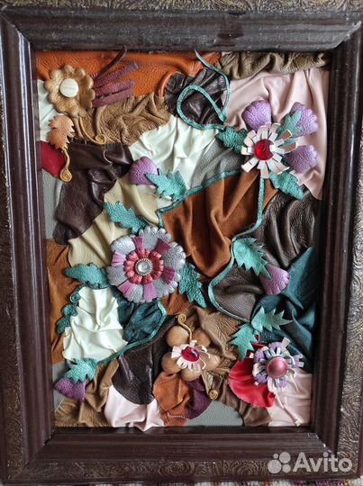 Картина из кожи