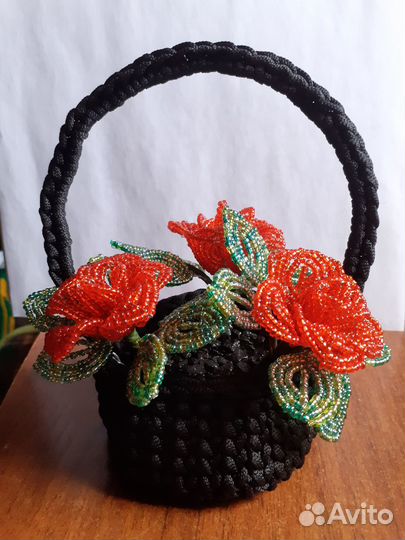 Розы из бисера