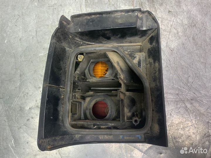 Фонарь задний наружный правый Volkswagen Passat