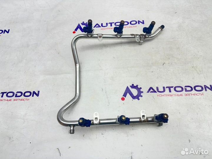 Рампа топливная с форсунками Mercedes E-Class W211